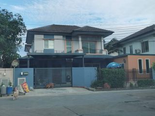 For sale 3 bedrooms house in Lat Krabang, Bangkok