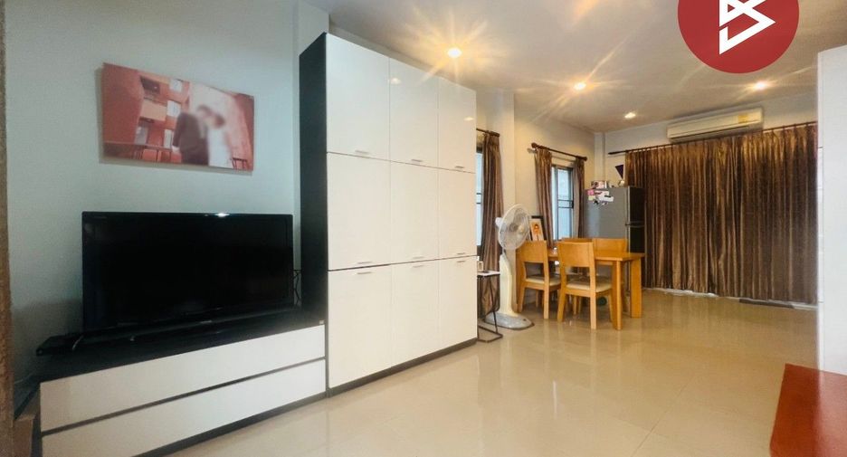 For sale 4 bed condo in Chom Thong, Bangkok