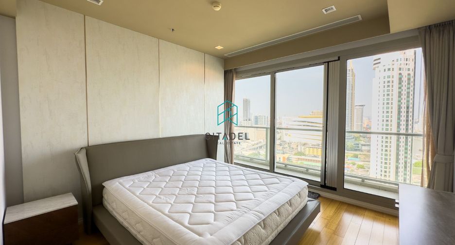 À louer 2 chambres condo à Sathon, Bangkok