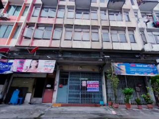 For sale 4 Beds retail Space in Bang Sue, Bangkok