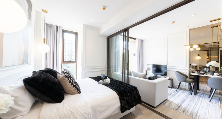 For sale 1 bed condo in Khlong Toei, Bangkok