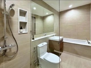 Condo en alquiler de 2 habitaciones en Bang Kho Laem, Bangkok