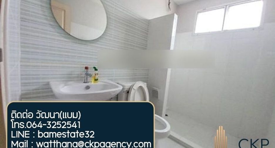 For rent and for sale 3 bed townhouse in Bang Khun Thian, Bangkok