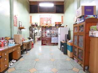 For sale 3 Beds retail Space in Khlong San, Bangkok