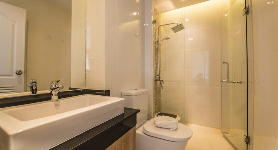 For sale 2 bedrooms condo in Mueang Phuket, Phuket