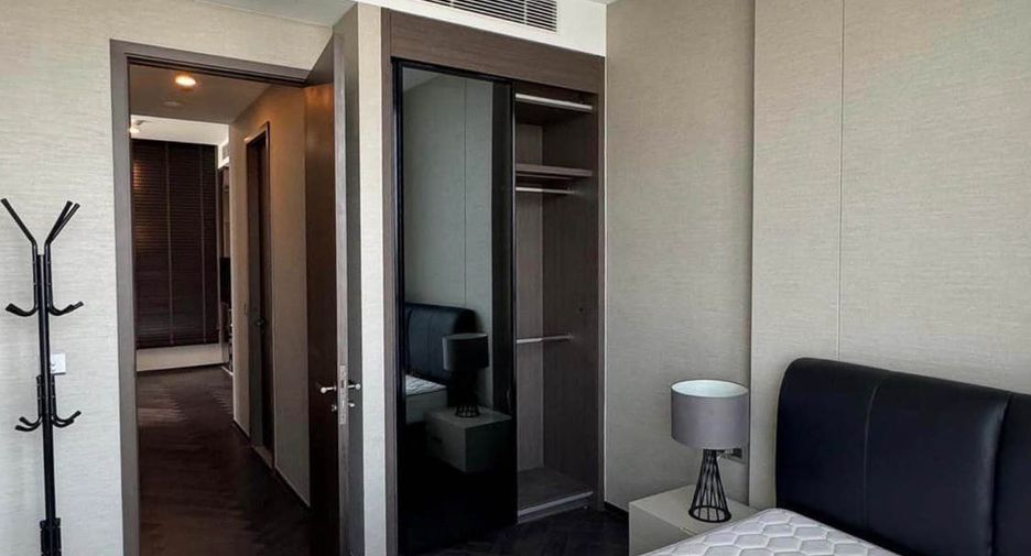 For sale 2 bed condo in Khlong Toei, Bangkok