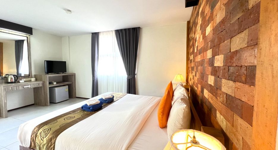 For sale 18 bedrooms retail Space in Mueang Krabi, Krabi