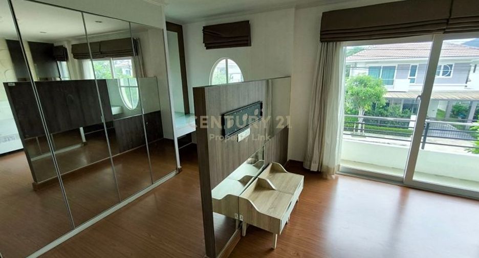 For rent and for sale 4 bed house in Mueang Samut Sakhon, Samut Sakhon