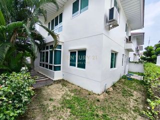 For rent and for sale 4 bed house in Mueang Samut Sakhon, Samut Sakhon