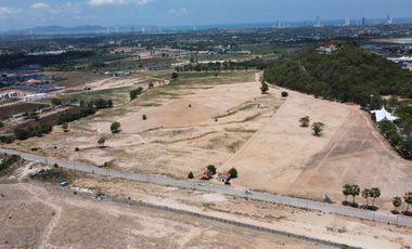 À vendre terrain à Bang Lamung, Chonburi