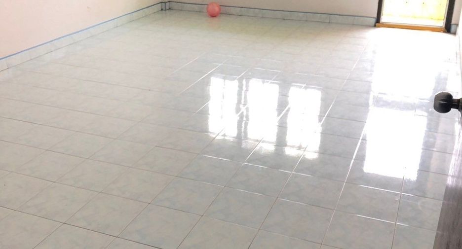 For sale 3 bedrooms retail Space in Mueang Surat Thani, Surat Thani