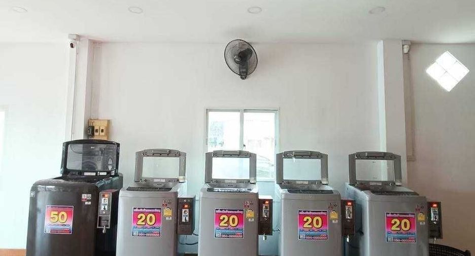For sale 3 bedrooms retail Space in Mueang Surat Thani, Surat Thani