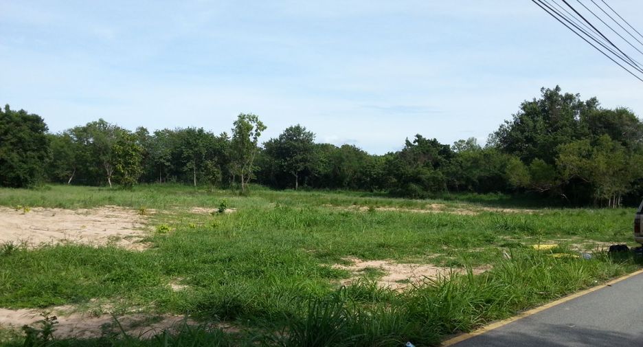 For sale land in Na Jomtien, Pattaya
