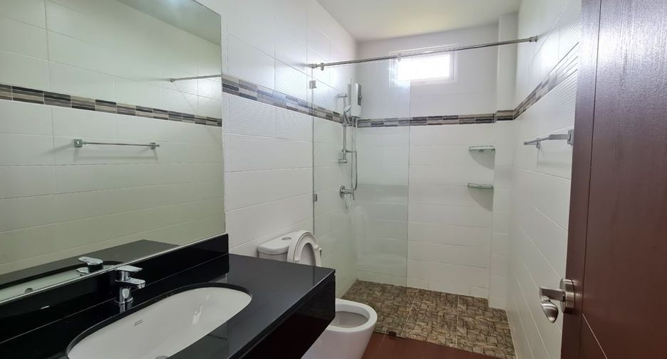 For sale 3 bedrooms house in Mueang Phuket, Phuket