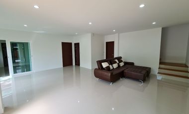 À vendre 3 chambres maison à Mueang Phuket, Phuket