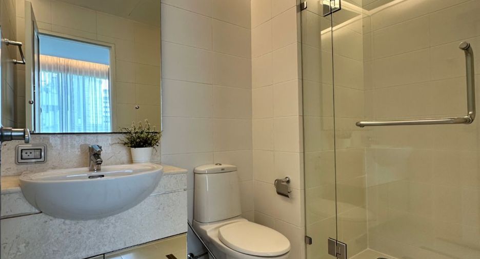 Condo en alquiler de 3 habitaciones en Prawet, Bangkok