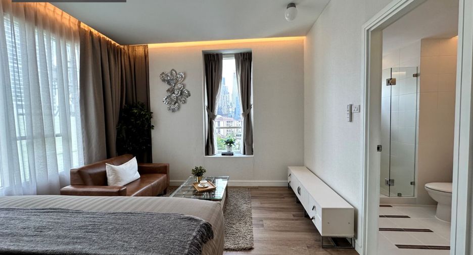 Condo en alquiler de 3 habitaciones en Prawet, Bangkok