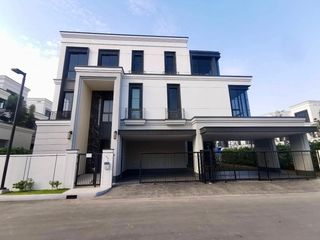 出售 4 卧室 独立屋 在 Saphan Sung, 曼谷
