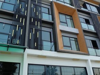 Büro zur Miete mit 4 Zimmer in Bang Na, Bangkok