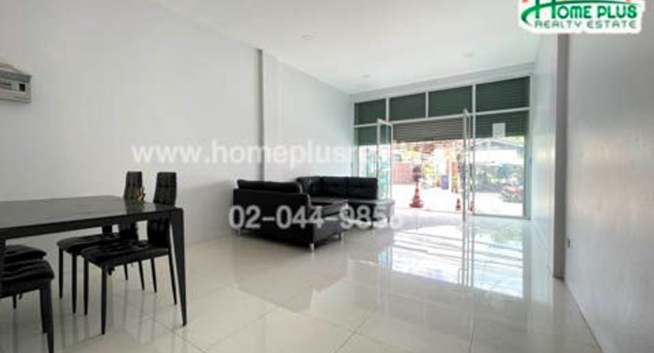 For sale 2 bed retail Space in Don Mueang, Bangkok