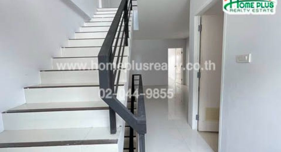 For sale 2 bedrooms retail Space in Don Mueang, Bangkok