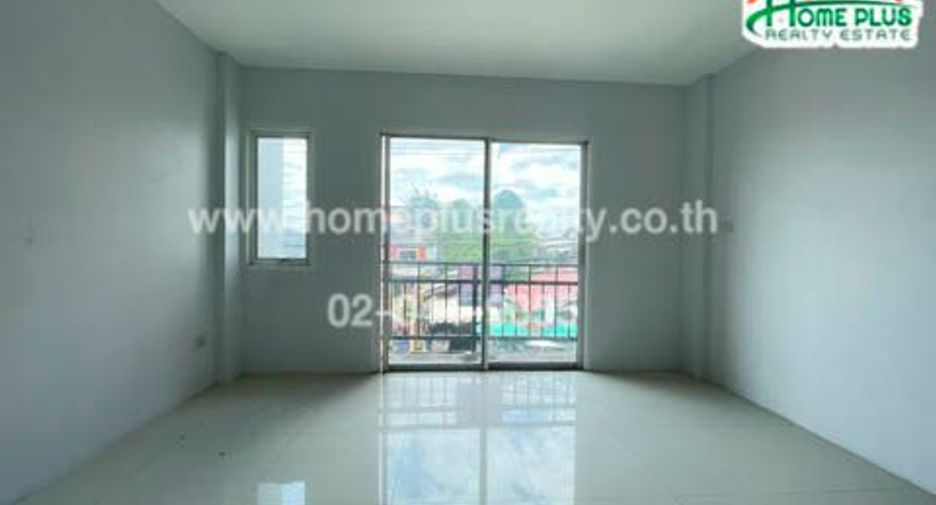 For sale 2 bedrooms retail Space in Don Mueang, Bangkok