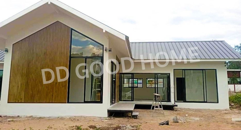 For sale 3 bedrooms house in Mueang Phetchabun, Phetchabun