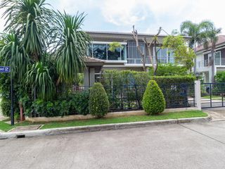 For rent and for sale 3 bedrooms house in Mae Rim, Chiang Mai