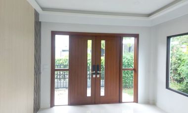 出售 4 卧室 独立屋 在 Khlong Sam Wa, 曼谷