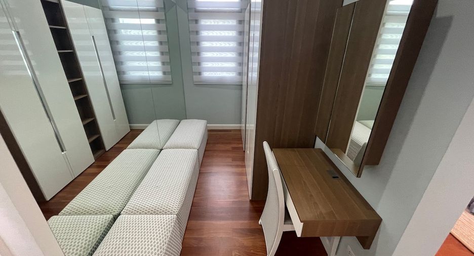 For sale 5 bedrooms villa in Mueang Phuket, Phuket