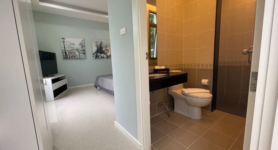 For sale 5 bedrooms villa in Mueang Phuket, Phuket