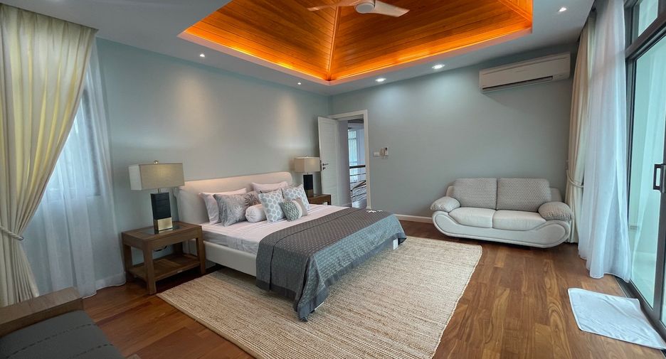 For sale 5 bedrooms villa in Mueang Phuket, Phuket