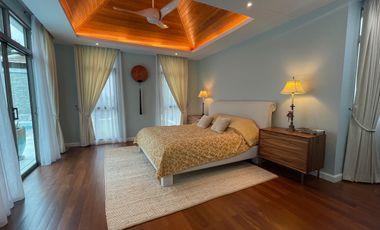 For sale 5 Beds villa in Mueang Phuket, Phuket