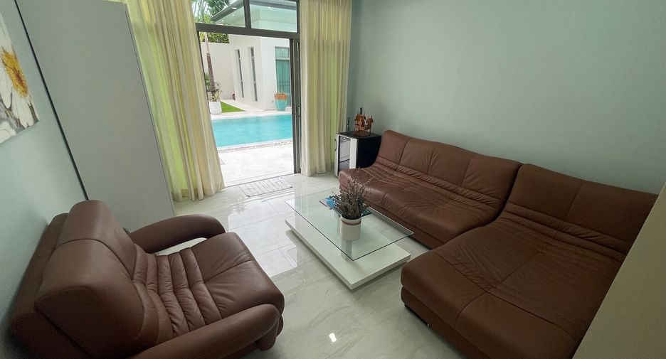 For sale 5 bedrooms villa in Mueang Phuket, Phuket