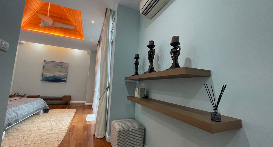 For sale 5 bedrooms villa in Mueang Phuket, Phuket