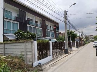 For sale 1 bed townhouse in Doi Saket, Chiang Mai