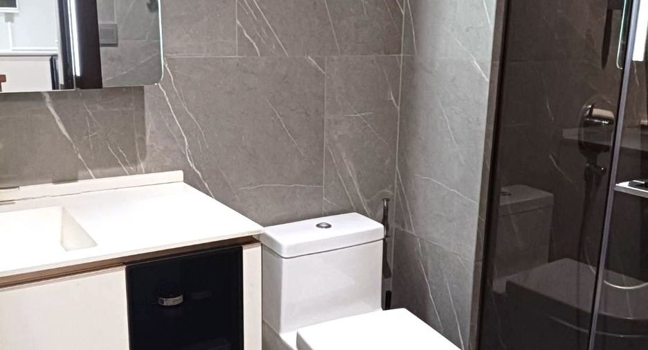 For sale 2 bedrooms condo in Watthana, Bangkok