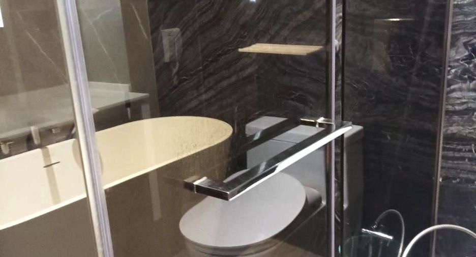 For sale 2 bedrooms condo in Watthana, Bangkok
