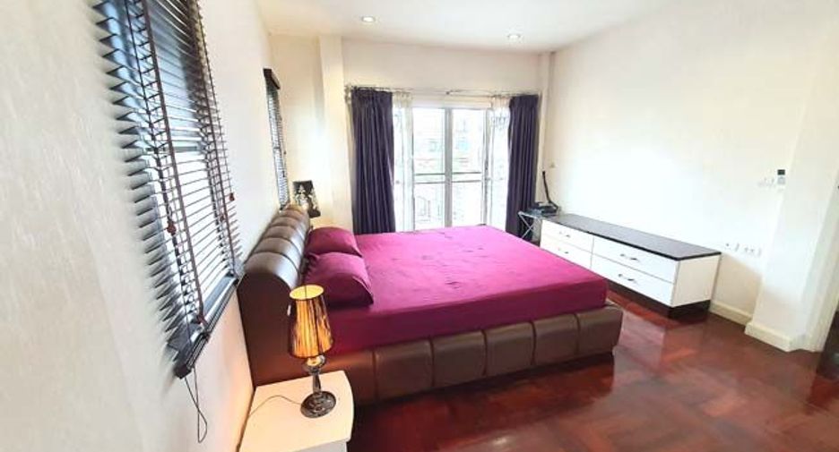 Casa en venta de 4 habitaciones en Mueang Pathum Thani, Pathum Thani