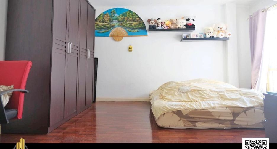 For sale 3 ベッドルーム townhouse in Mueang Samut Prakan, Samut Prakan