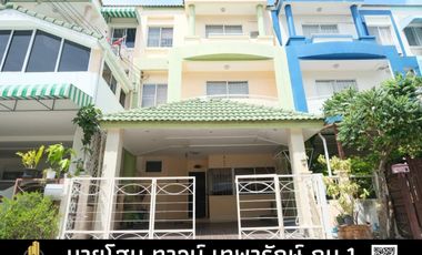 出售 3 卧室 联排别墅 在 Mueang Samut Prakan, Samut Prakan