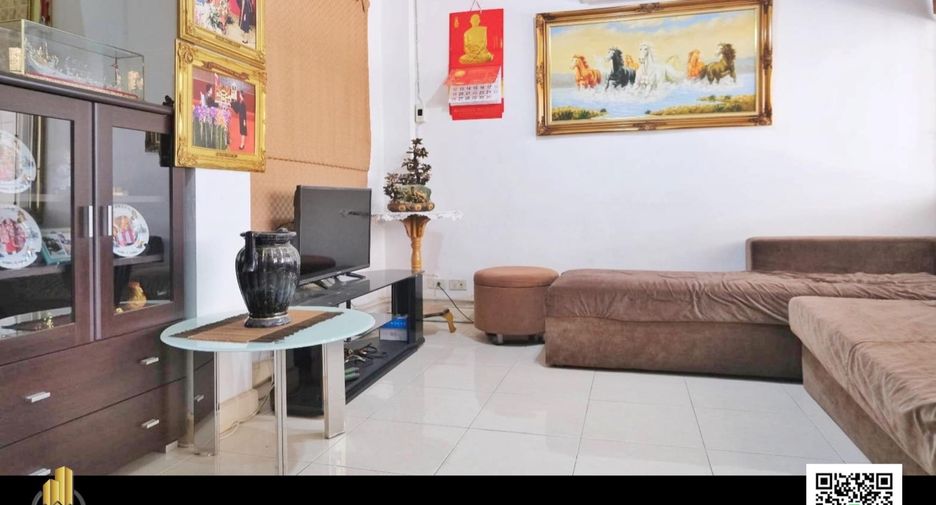 For sale 3 ベッドルーム townhouse in Mueang Samut Prakan, Samut Prakan
