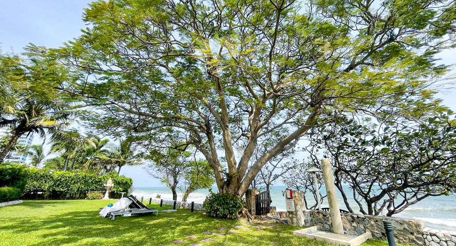 For sale 4 bedrooms condo in Hua Hin, Prachuap Khiri Khan