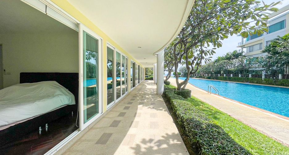 For sale 4 bedrooms condo in Hua Hin, Prachuap Khiri Khan
