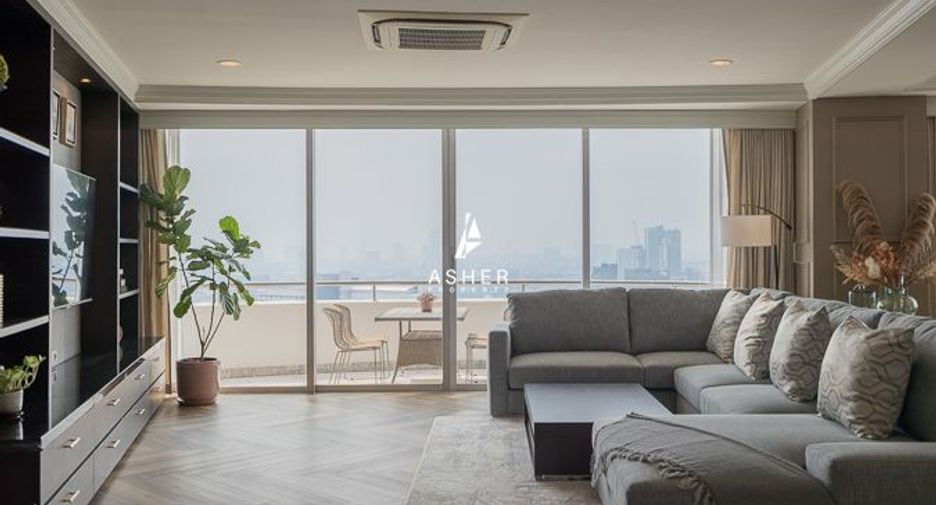 For rent and for sale 3 bedrooms condo in Sathon, Bangkok