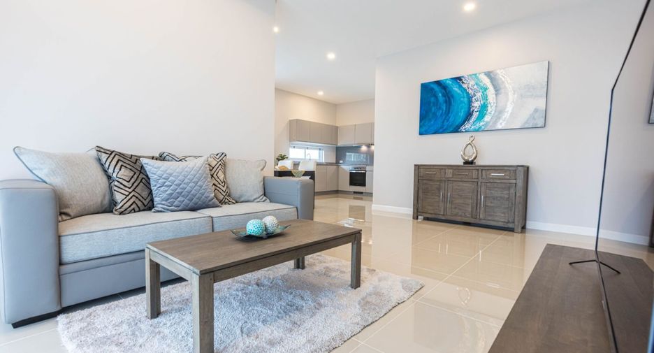 For sale 3 bedrooms villa in Hua Hin, Prachuap Khiri Khan
