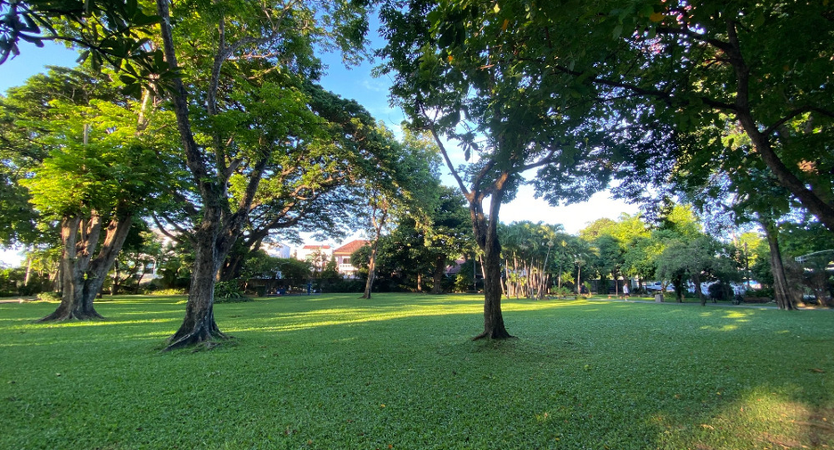 出租 和 出售 4 卧室 独立屋 在 Suan Luang, 曼谷