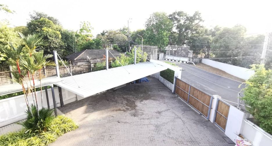出租 和 出售 4 卧室 独立屋 在 Suan Luang, 曼谷
