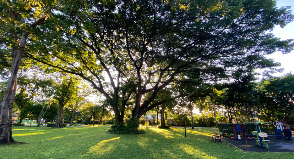 出租 和 出售 4 卧室 独立屋 在 Suan Luang, 曼谷