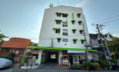 À vendre 75 chambres appartement à Mueang Nonthaburi, Nonthaburi